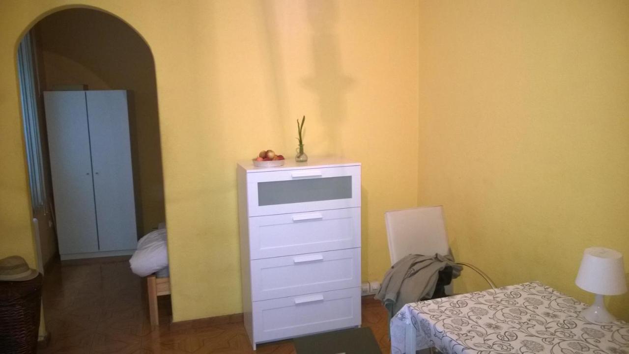 White Ship Apartman Budapest Ngoại thất bức ảnh